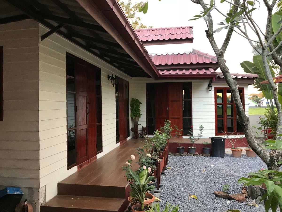 Ferienwohnung Grandma'S House Nakhon Nayok Exterior foto
